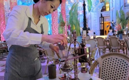 Ca phe phan voi thanh do uong dat nhat hanh tinh hinh anh