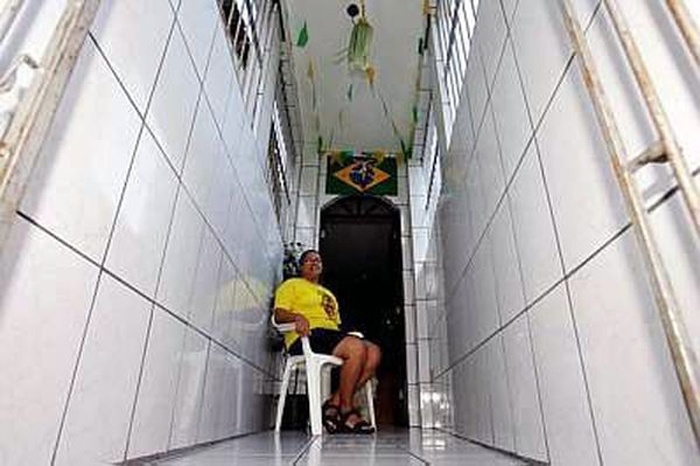 Điểm hẹp nhất của ngôi nhà rộng chỉ 1 mét.