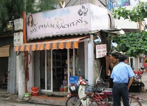  Các cửa hàng mỹ phẩm xách tay ở Việt Nam xuất hiện ngày một nhiều.