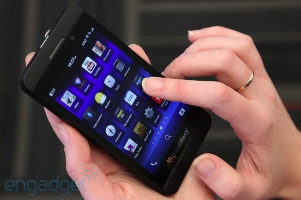 BlackBerry Z10: 6 thu thuat it biet ve he dieu hanh BB10 hinh anh