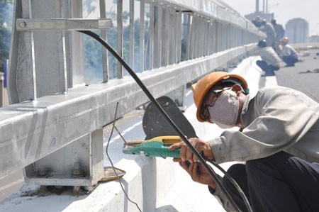 Ha Noi cho 3 DN nha nuoc pha san trong nam 2014 hinh anh