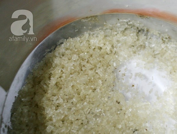 Lượng mì chính còn trong lọ.