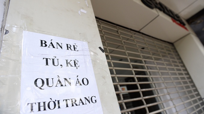 Một cửa hàng thời trang trên đường Hai Bà Trưng, quận 1, TP.HCM nghỉ bán, trả lại mặt bằng