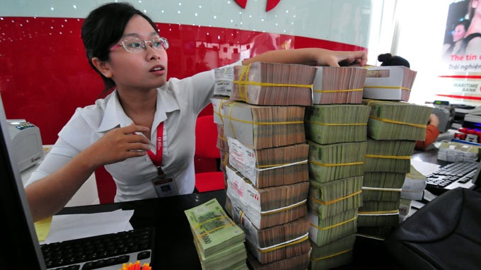 Them nhieu ngan hang sap nhap hinh anh