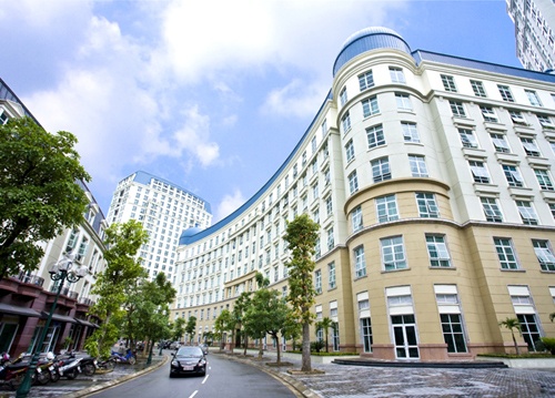 Nha dat sap sot, dan dau tu nong ruot gom tien? hinh anh