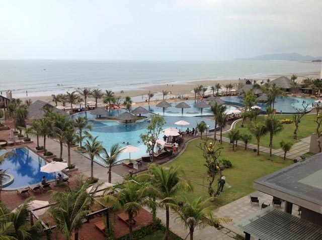 Chay  tour du lich dip nghi le 30/4 - 1/5 hinh anh