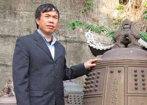 Chan dung dai gia xay chua Bai Dinh, nha khach Trang An hinh anh