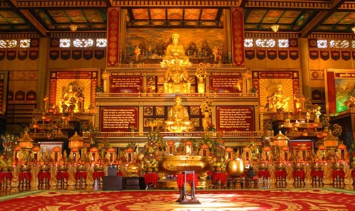 Một ngôi chùa ở Đại Nam.