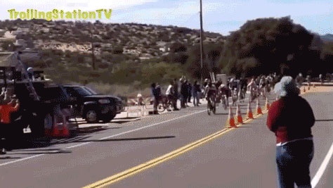 Thể hiện là vào viện.