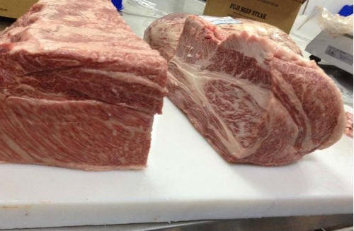 Bo Kobe tai xuat, gia gan 5 trieu dong/kg hinh anh