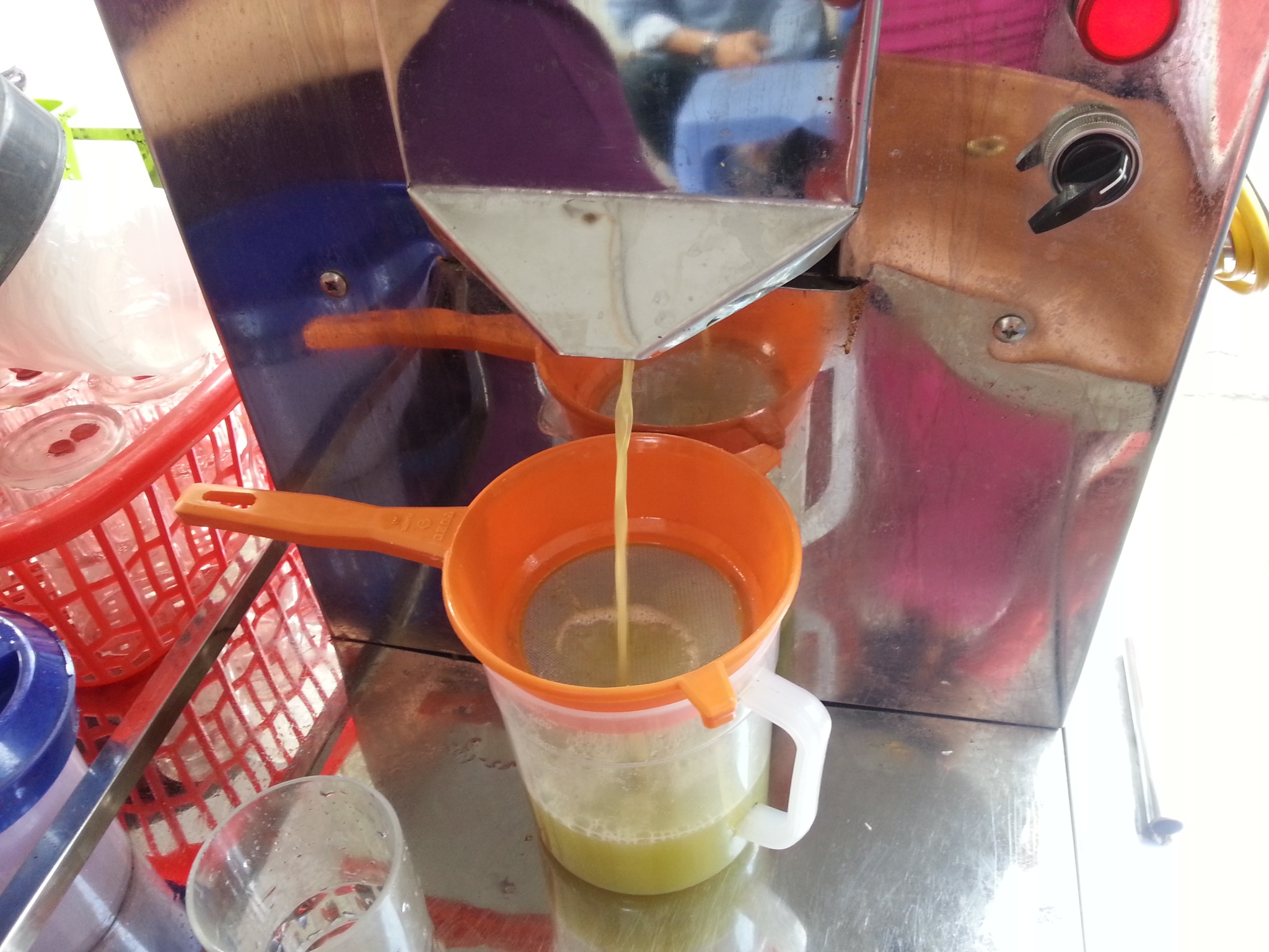 Bo banh ran ban mia da, kiem tien trieu hinh anh