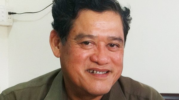 Ong giam doc phay tay cho co quan 240 cay vang hinh anh