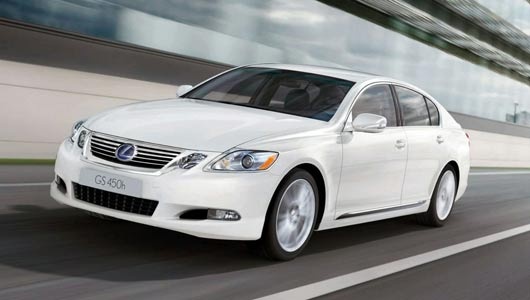 Lexus GS 450h.