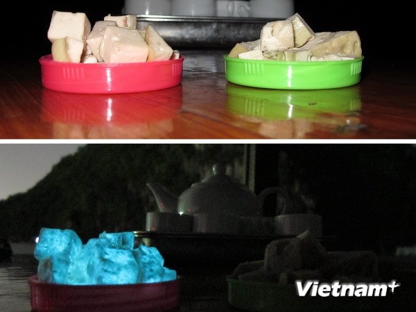 Giò phát ánh sáng màu xanh dương bất thường trong đêm. 