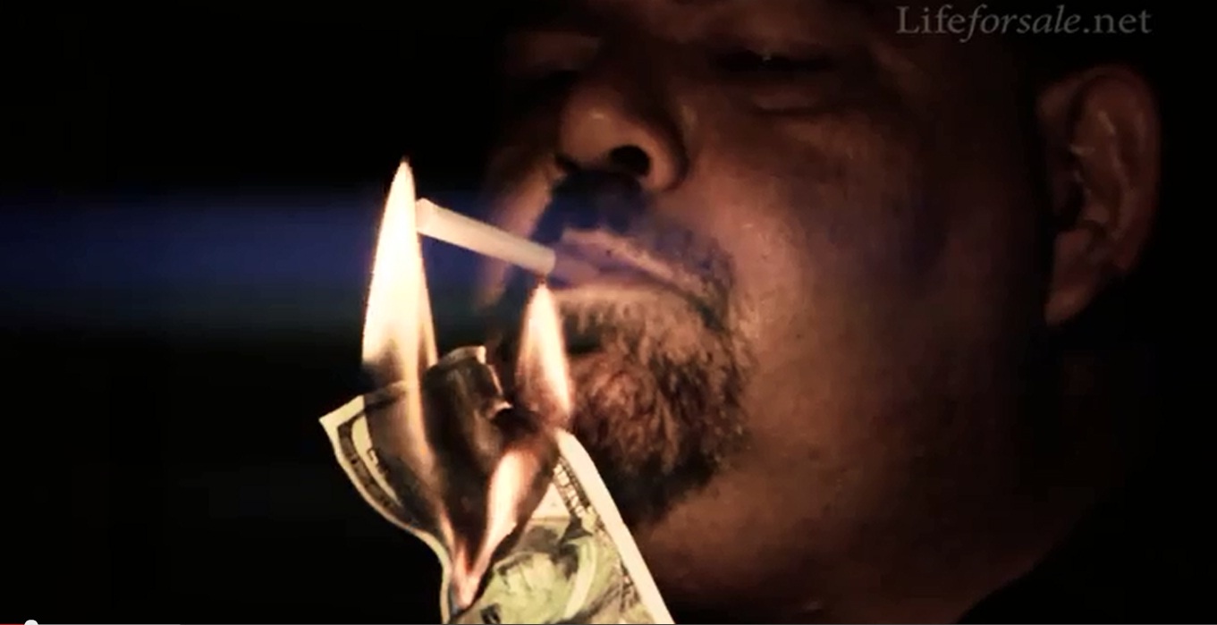 Trieu phu gan dat xa troi rao ban toan bo tai san voi gia hoi hinh anh