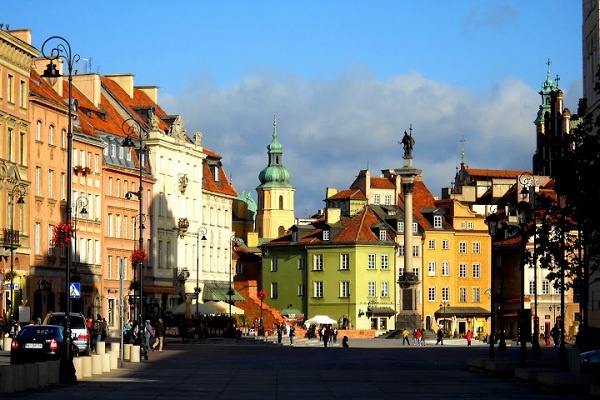 Vinamilk do bo sang Ba Lan hinh anh