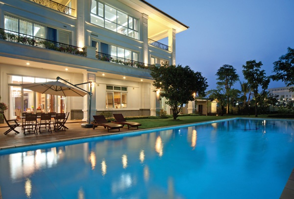 Nhung dac khu nha giau o Long Bien, Ha Dong hinh anh