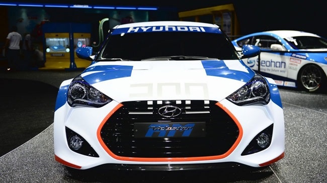 Hyundai Veloster manh me va khac biet hinh anh