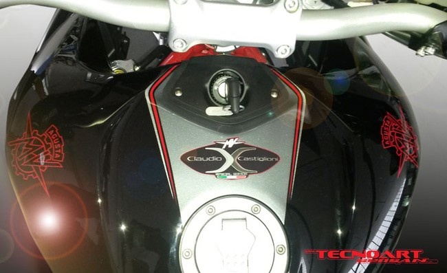 Ngoài ra, ông Castiglioni còn được biết đến với vai trò phát triển một số mẫu môtô thể thao biểu tượng của nước Ý như Ducati 916 và MV Agusta F4 cùng với nhà thiết kế quá cố Massimo Tamburini. Rất nhiều mẫu môtô của Ducati, Cagiva và MV Agusta đã được sản xuất dưới sự giám sát của ông Castiglioni.