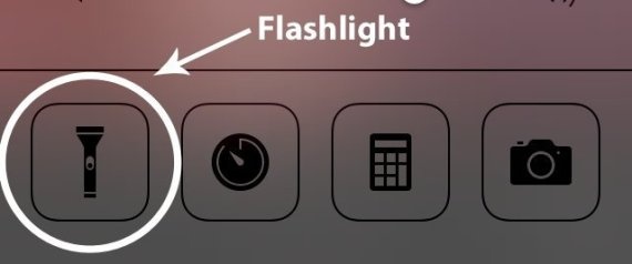Đèn flash trên iPhone.