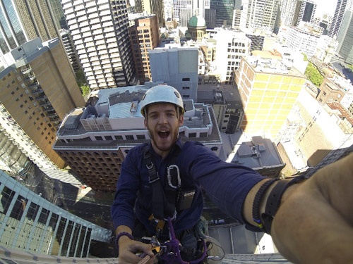 Liệu bạn có yêu công việc nguy hiểm của mình tới mức này?