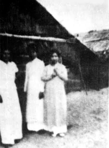 Vợ công chức trên đảo Hoàng Sa.