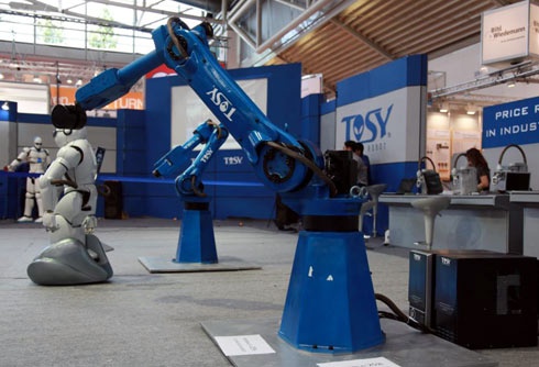 Viet Nam se san xuat robot cong nghiep hinh anh