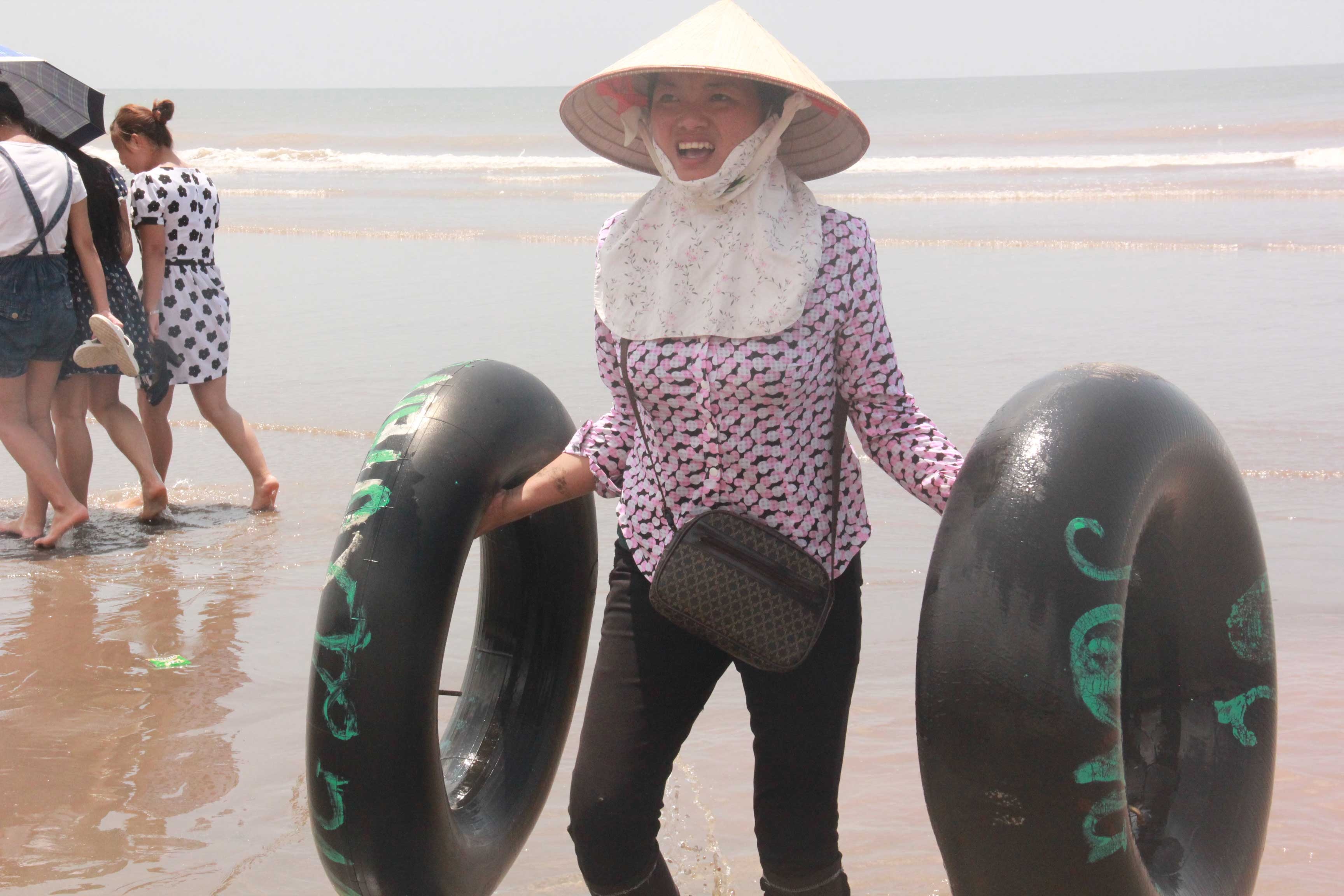 Hot bac nho thau duoc 'via he' bo bien hinh anh