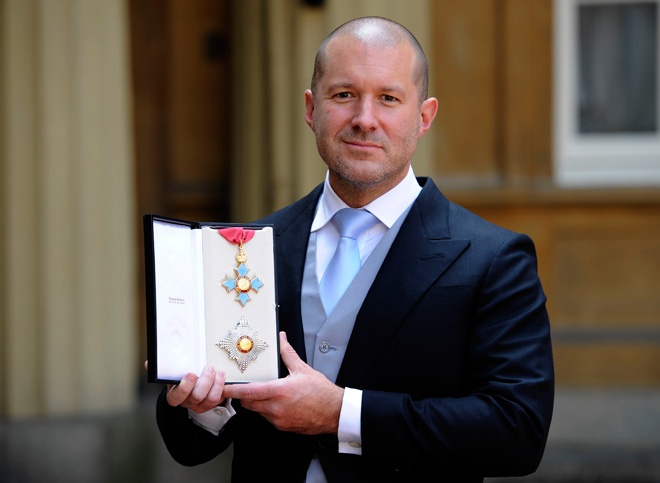 9 tiet lo ve Apple tu thien tai thiet ke Jonathan Ive hinh anh