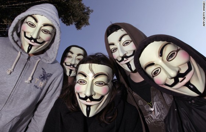 Mat toi cua Facebook: Ky III - Nhung hacker tuoi teen hinh anh