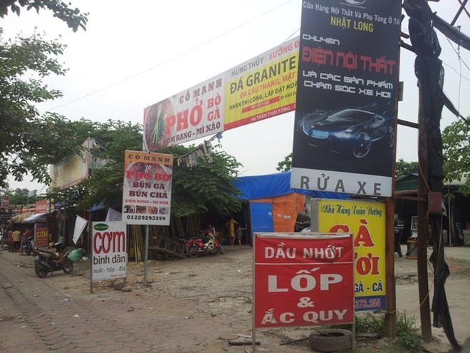 'Nhay du' kinh doanh tap nap tren dat du an bo hoang hinh anh