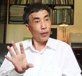 Cuoc choi song phang, sao Viet Nam phai 'thoat' Trung Quoc? hinh anh