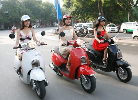 De xe tay ga cua chi em luon ben, dep hinh anh