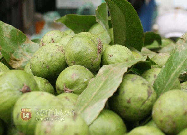 Sấu loại 1 có giá 18 - 25.000 đồng/kg.