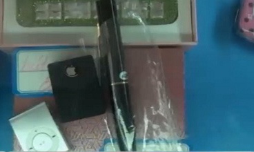 Tran lan thiet bi nghe len bay ban cong khai tren thi truong hinh anh