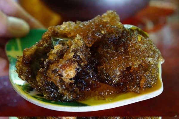 Can canh khai thac hat uoi ban gia 300.000 dong/kg hinh anh