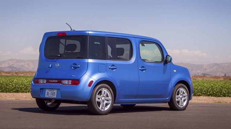 10 mau xe xau nhat tren thi truong hinh anh