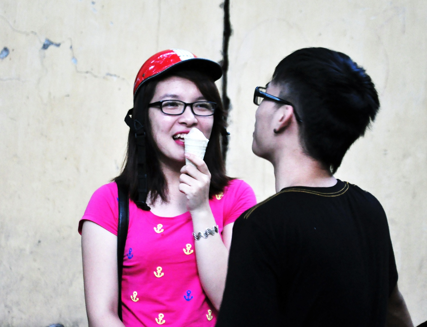 Kem oc que 'bao cap' 5.000 dong/cay hut khach teen Ha Noi hinh anh