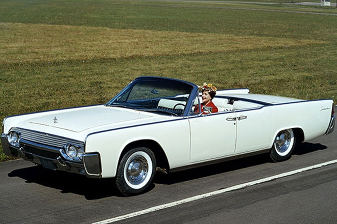 1961 Lincoln Continental.