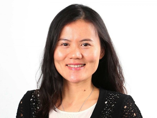 Lucy Peng, Giám đốc nhân sự Alibaba.
