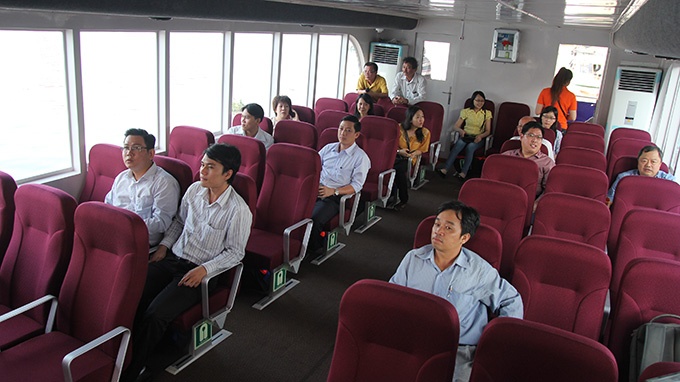 Nếu thời tiết thuận lợi, tàu chạy tuyến TP.HCM - Vũng Tàu mất khoảng 1 tiếng đồng hồ 10 phút. Hiện giá vé vẫn chưa được công bố chính thức.