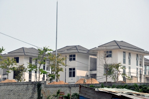 Những căn hộ ven biển thời nóng sốt có giá <abbr class=