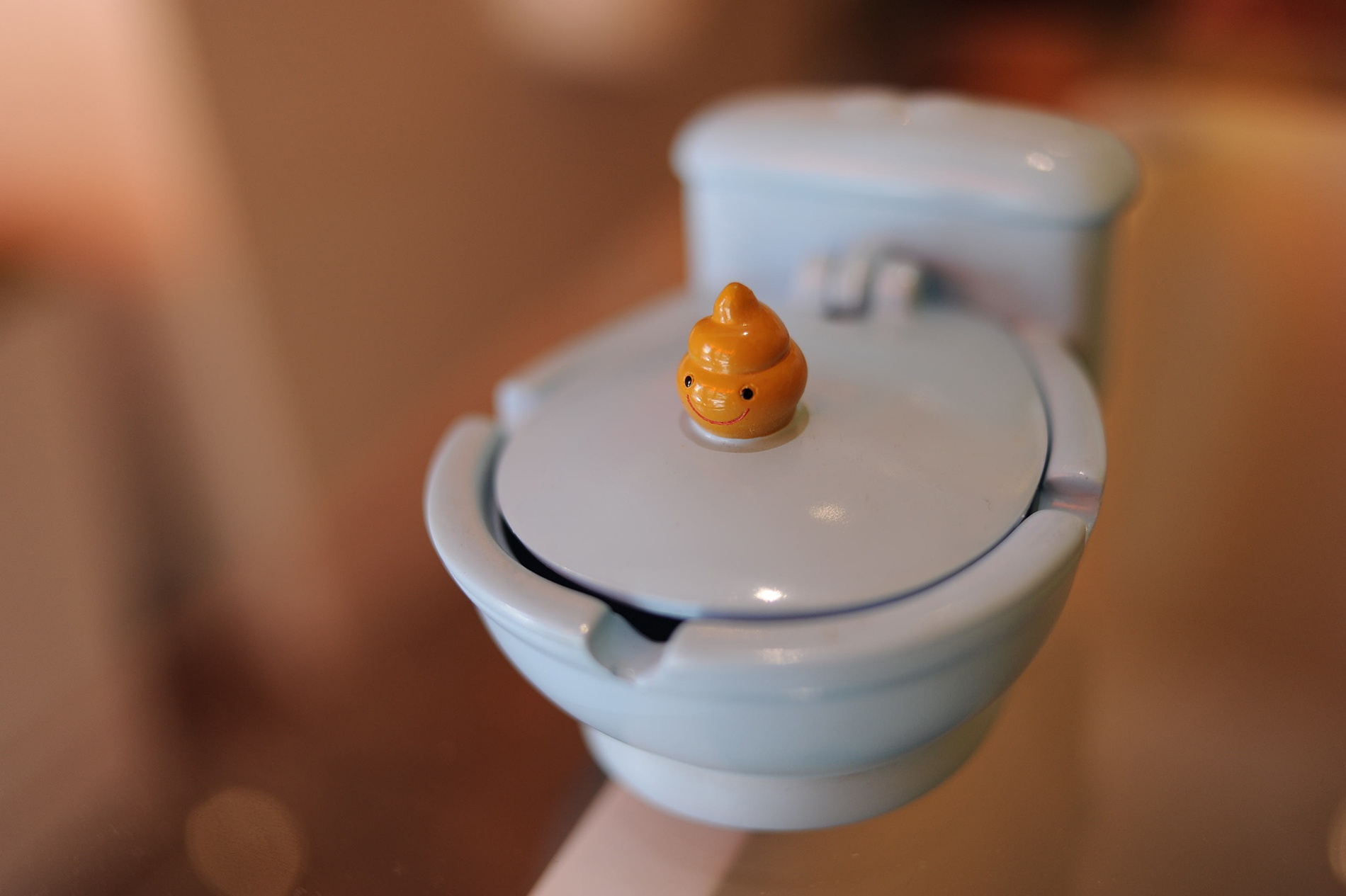 Tất cả các đồ dùng trong quán đều mang 1 phong cách rất ngộ nghĩnh.