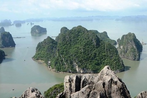 Quang Ninh co dong y 'ban' Vinh Ha Long cho Bitexco? hinh anh