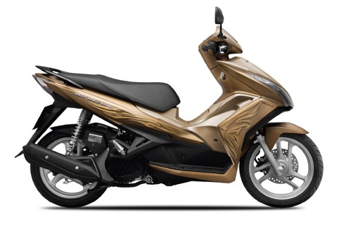 Air Blade 125cc phiên bản sơn tính từ.
