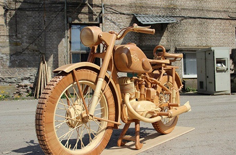 Chiem nguong chiec mo to bang go sieu doc hinh anh