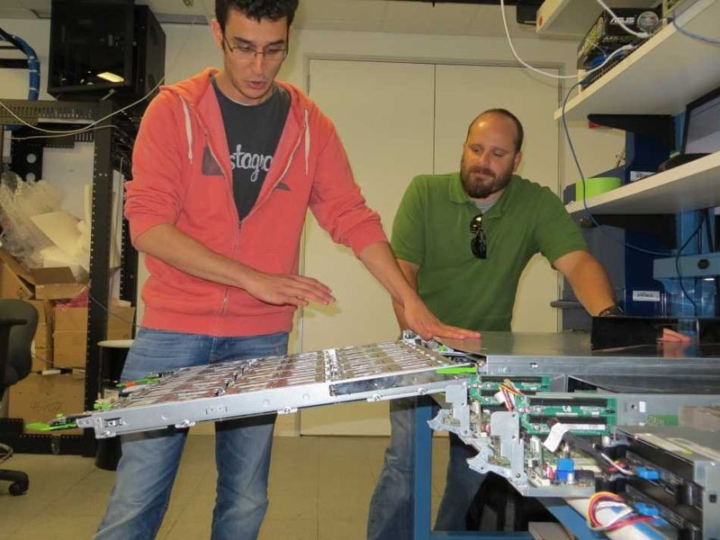 3. Kỹ sư phần cứng máy tính  Sức chịu áp lực: 67.0  Mức lương trung bình hàng năm: <abbr class=