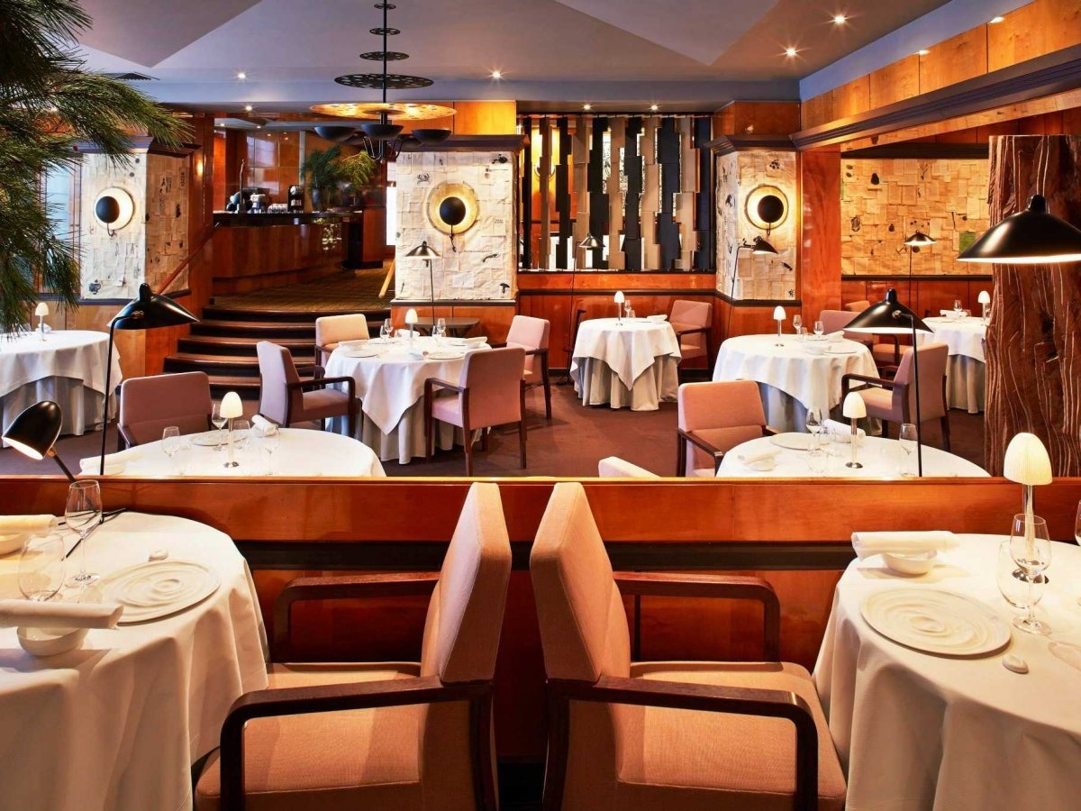 11. Pierre Gagnaire (Paris, Pháp) Giá niêm yết: <abbr class=