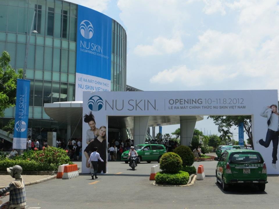 Trụ sở Cty Nu Skin, nơi liên tục có các lớp giới thiệu sản phẩm TPCN như một loại thần dược.