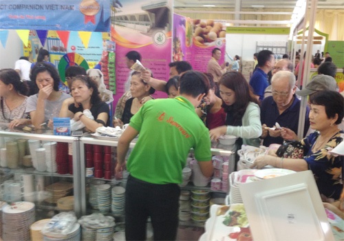 Mẫu mã và giá cả của hàng Thái Lan đang là mối lo ngại với hàng Việt